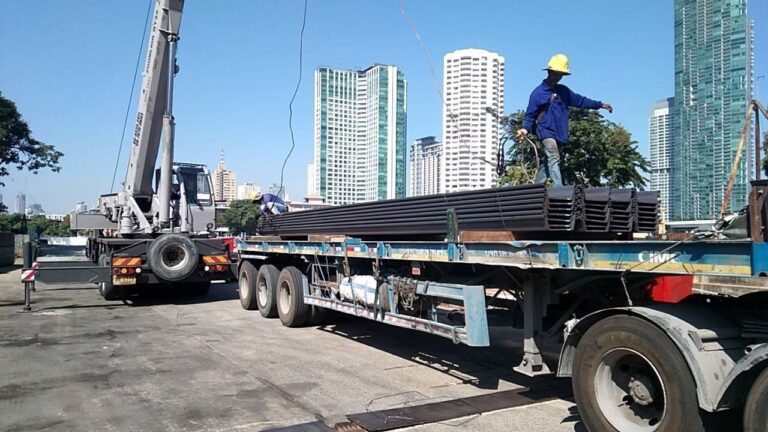 แนวป้องกันน้ำท่วมบริเวณวัดบางโพโอมาวาส